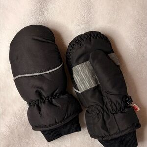 Black Winter Mittens with Reflective Detail